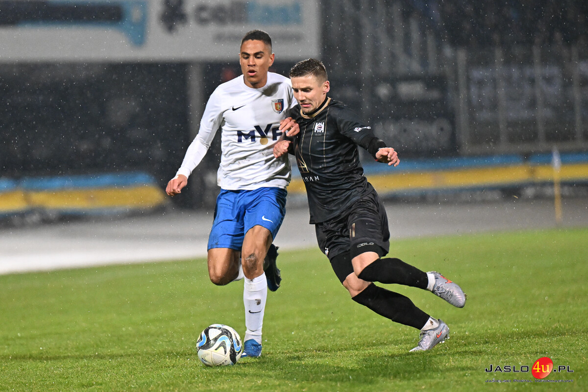 Derby na remis. Karpaty-Czarni 2026