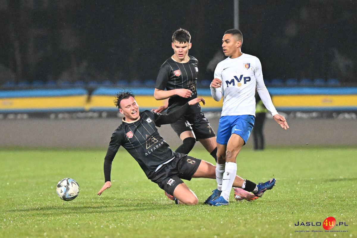 Derby na remis. Karpaty-Czarni 2026