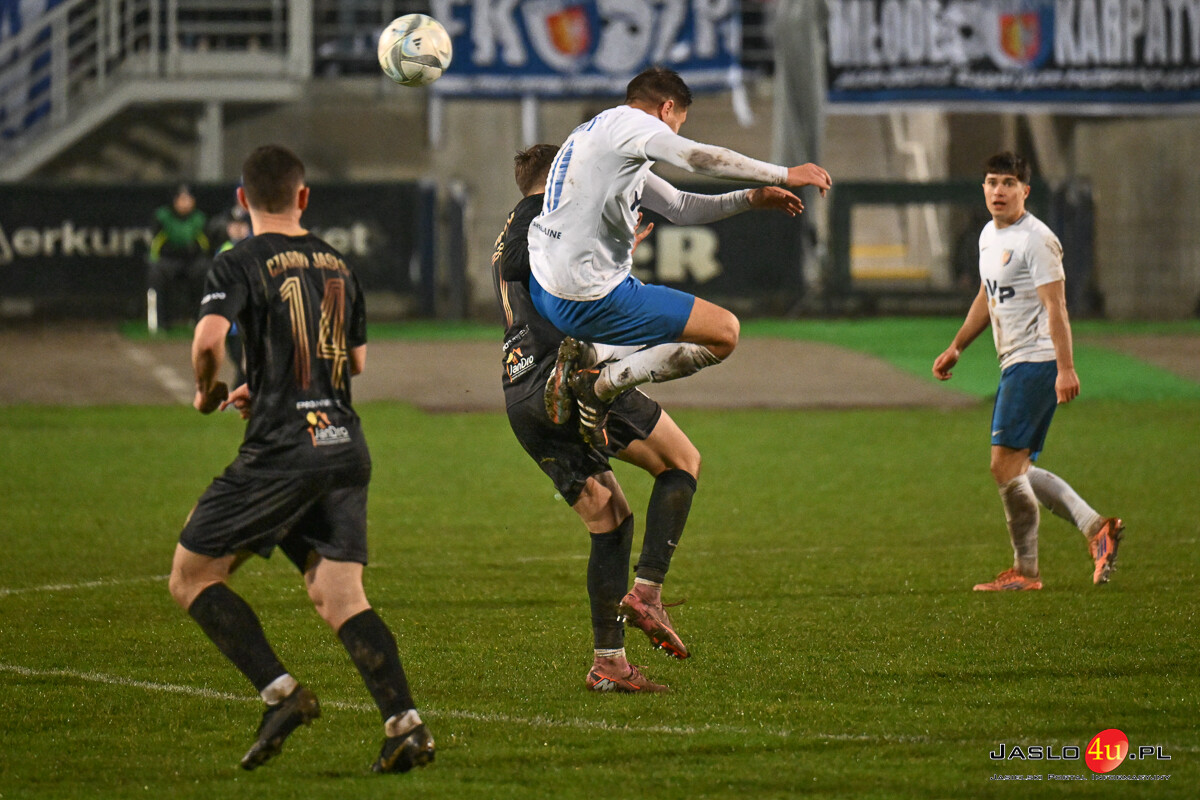 Derby na remis. Karpaty-Czarni 2026
