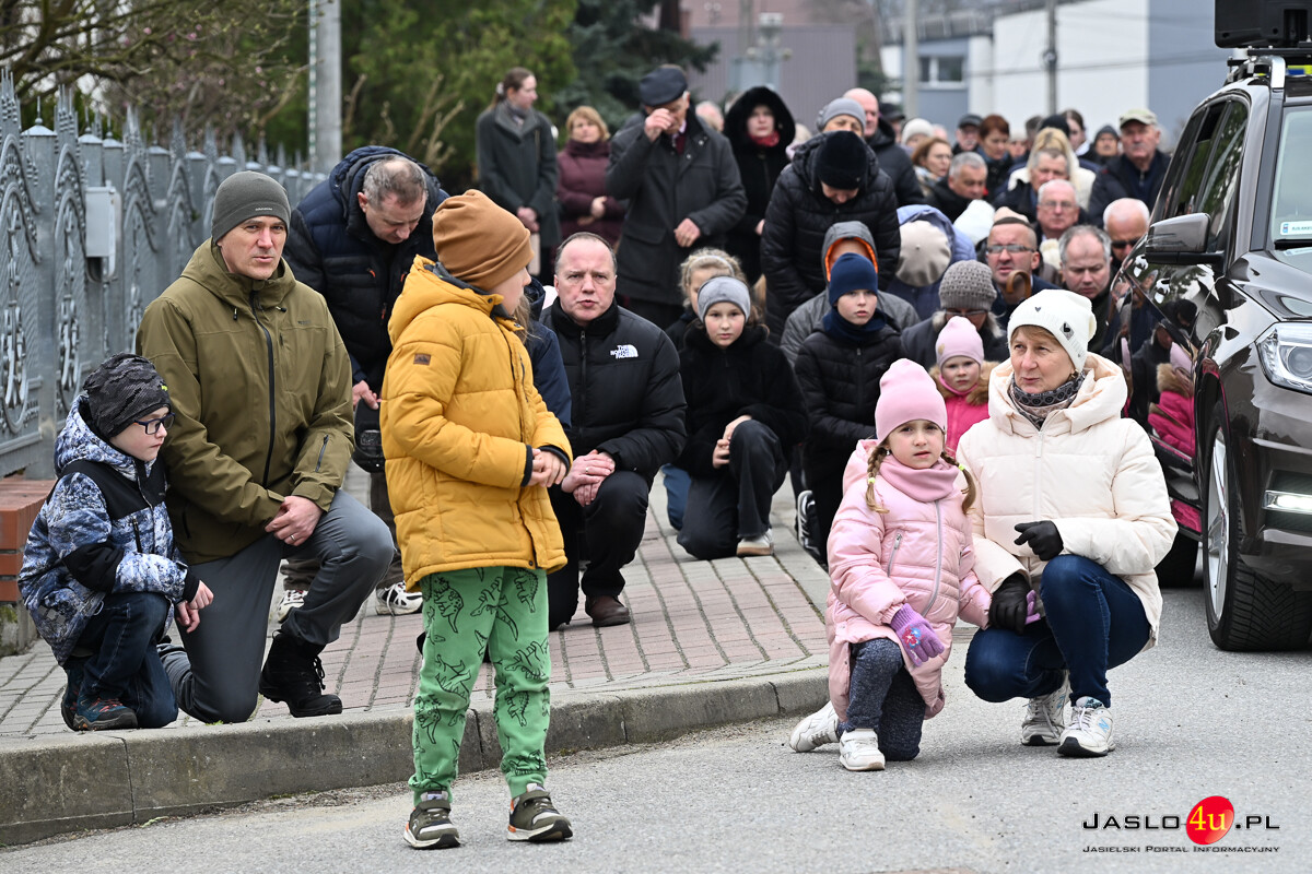 Droga Krzyżowa plenerowa w Kołaczycach 2026