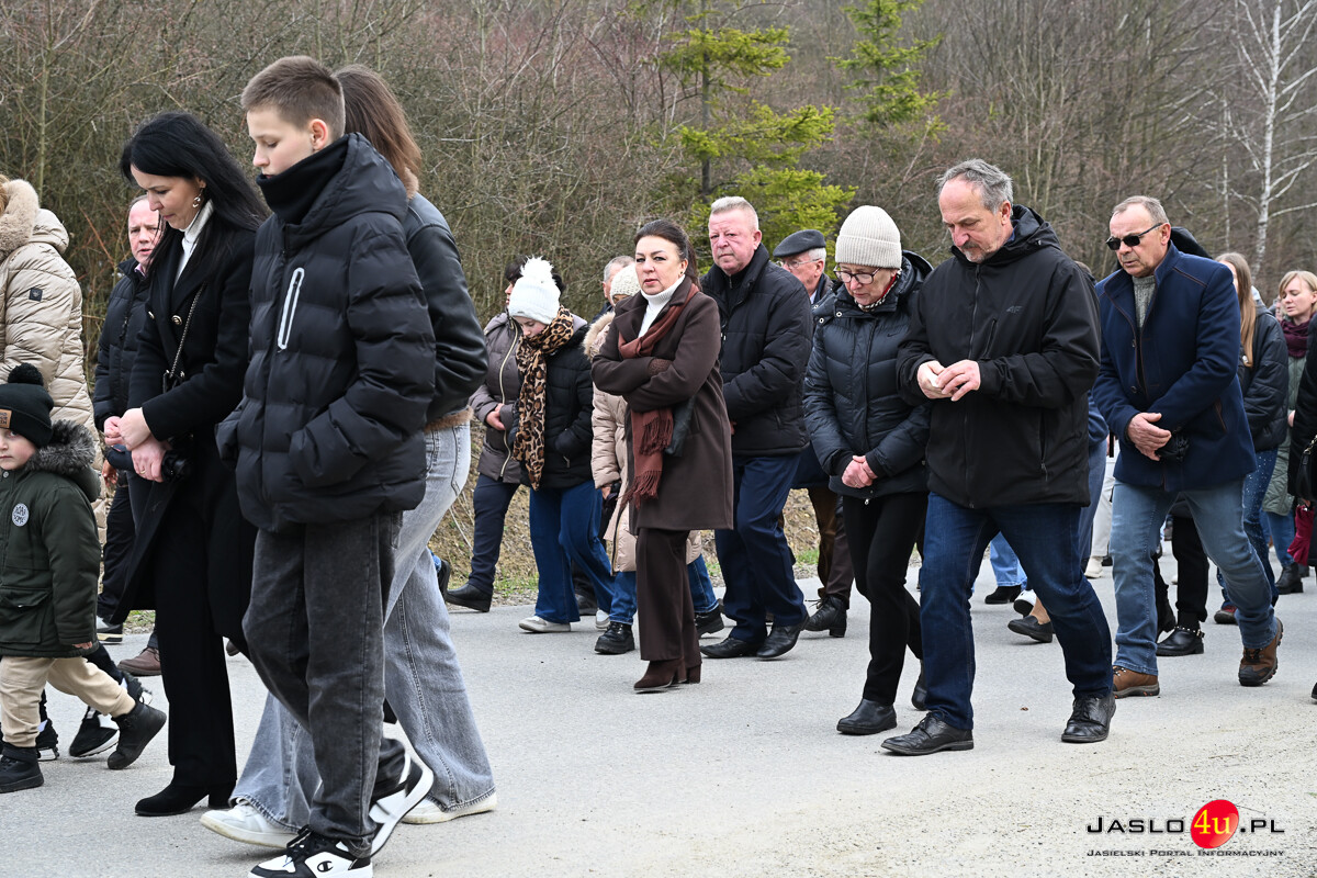Droga Krzyżowa plenerowa w Kołaczycach 2026