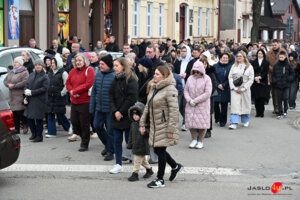 Droga Krzyżowa plenerowa w Kołaczycach 2026