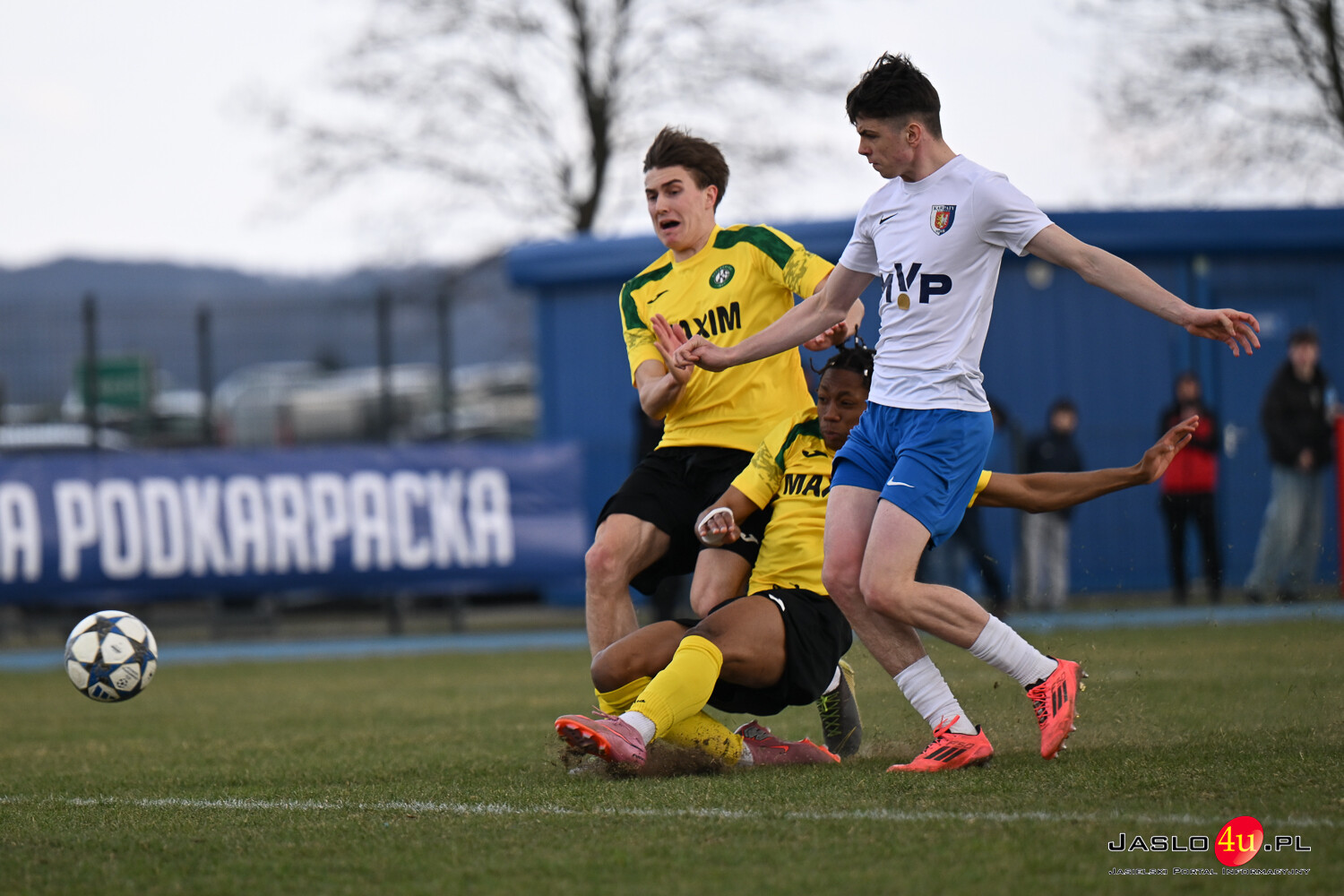LKS Czeluśnica - Karpaty Krosno 2:3