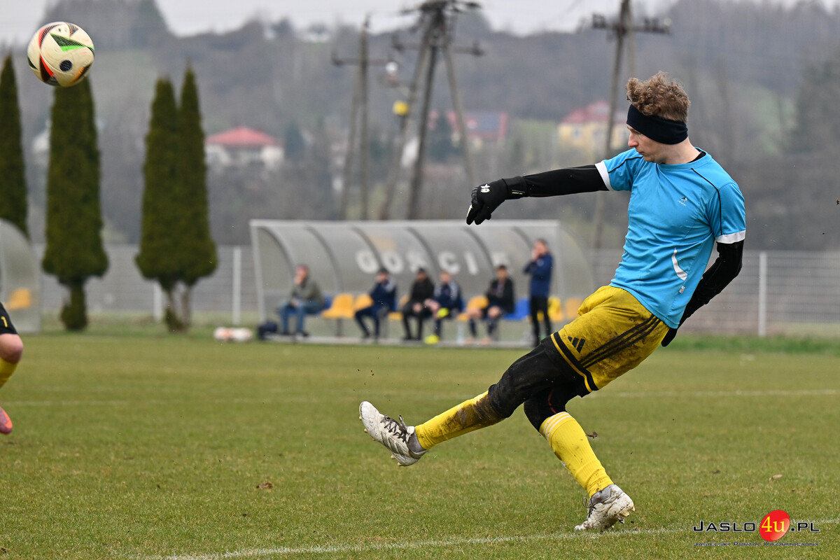 Ostoja Kołaczyce - Jasiołka Świerzowa 3:0