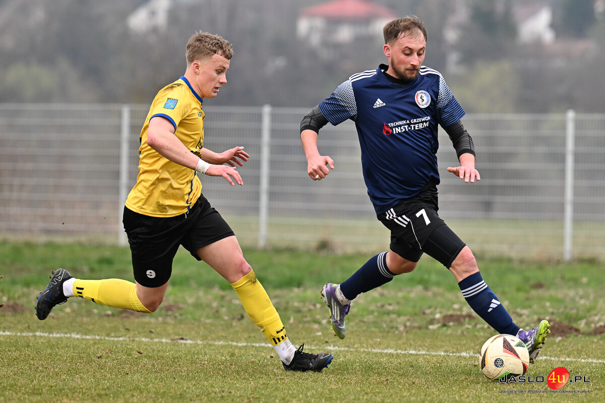 Ostoja Kołaczyce - Jasiołka Świerzowa 3:0