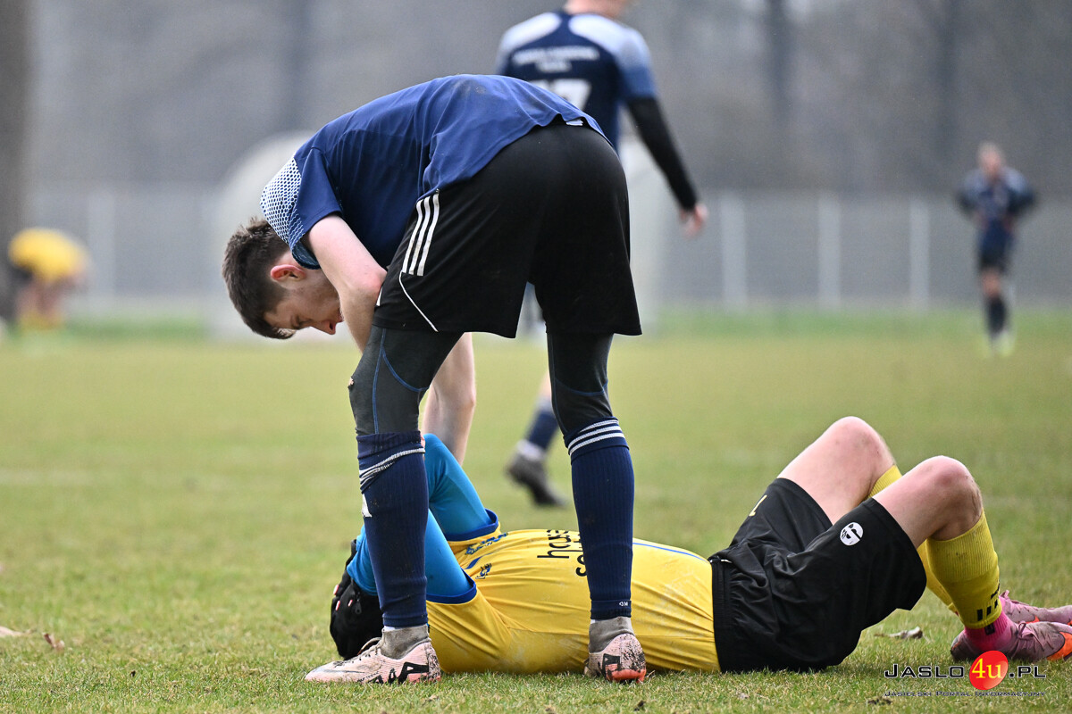 Ostoja Kołaczyce - Jasiołka Świerzowa 3:0