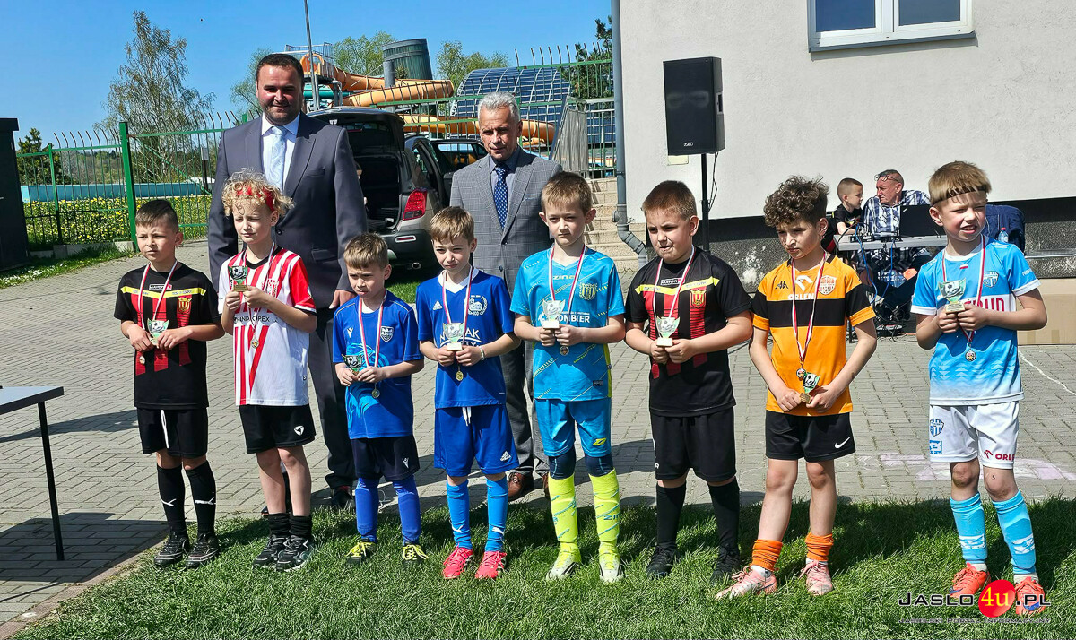 Turniej Piłki Nożnej z okazji 25-lecia UKS „Szóstka” Jasło