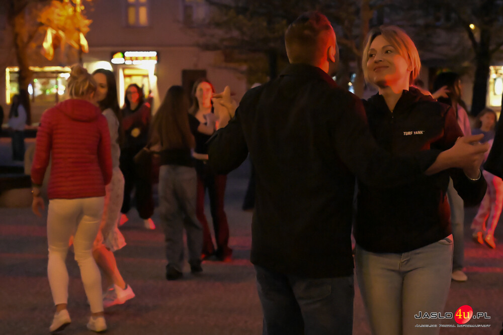 Pierwsza Biało - Czerwona Potańcówka