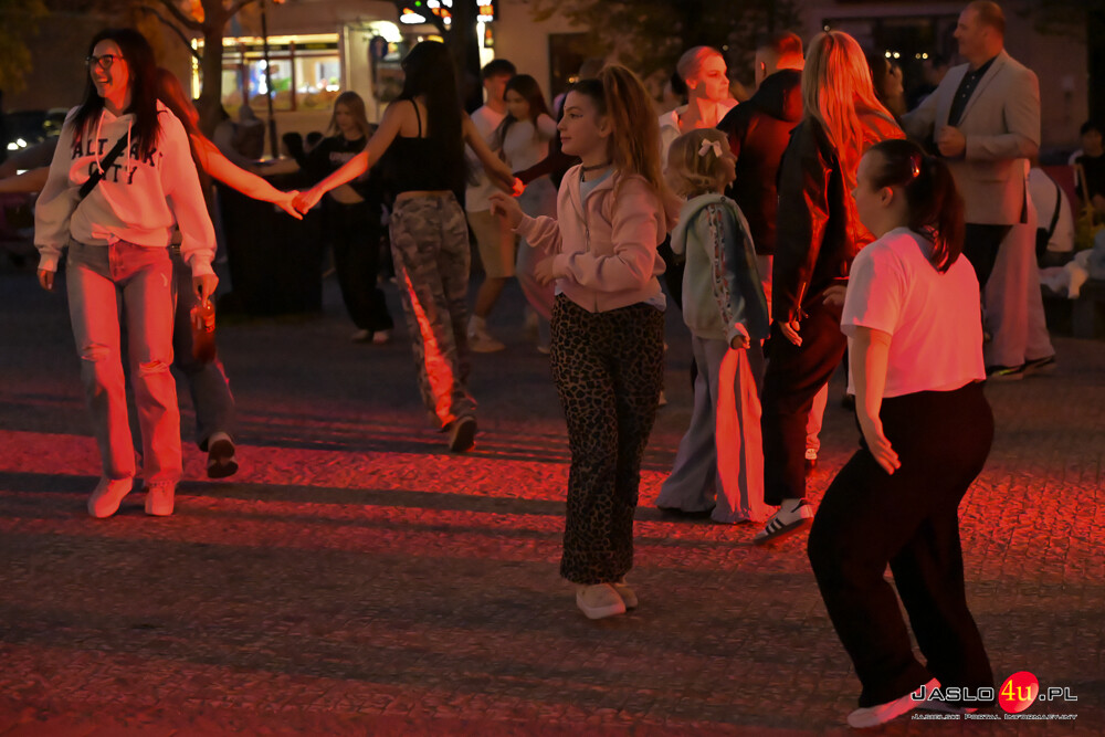 Pierwsza Biało - Czerwona Potańcówka