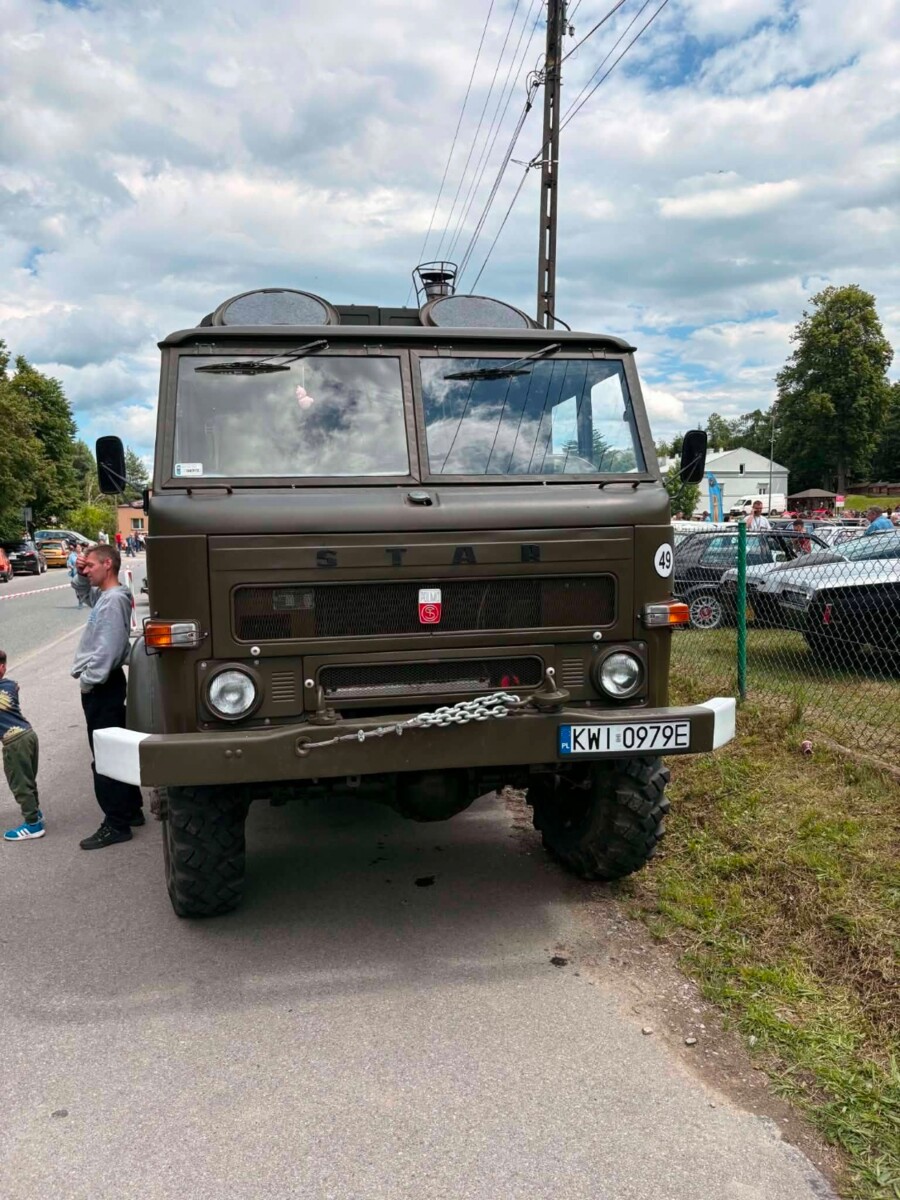 II Zlot Samochodów Zabytkowych
