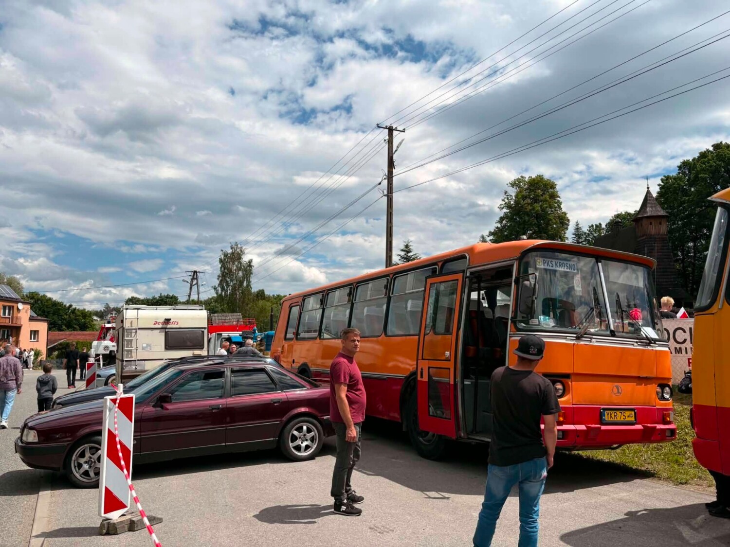 II Zlot Samochodów Zabytkowych