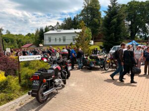 II Zlot Samochodów Zabytkowych