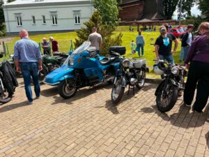 II Zlot Samochodów Zabytkowych