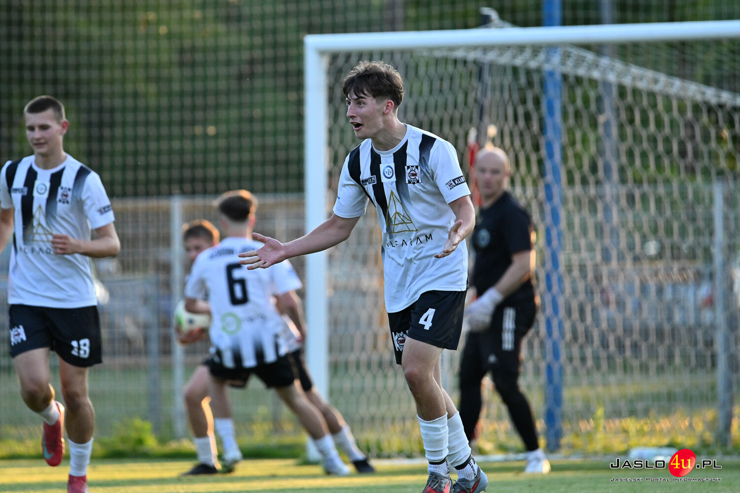 Ostoja Kołaczyce - Czarni Jasło II 0:2