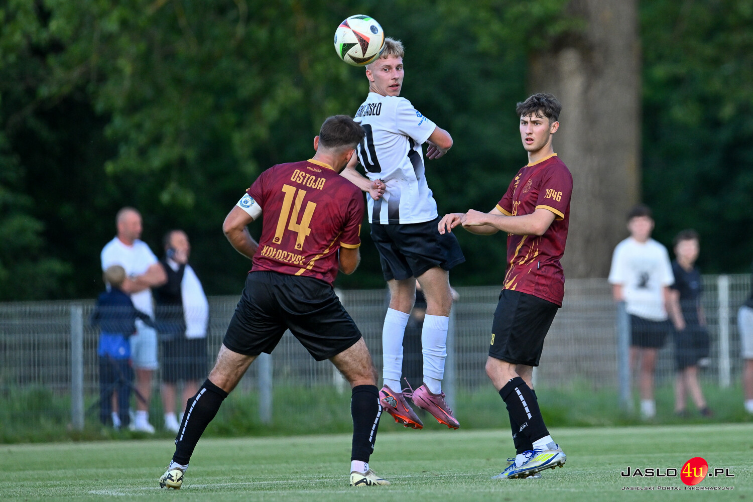 Ostoja Kołaczyce - Czarni Jasło II 0:2