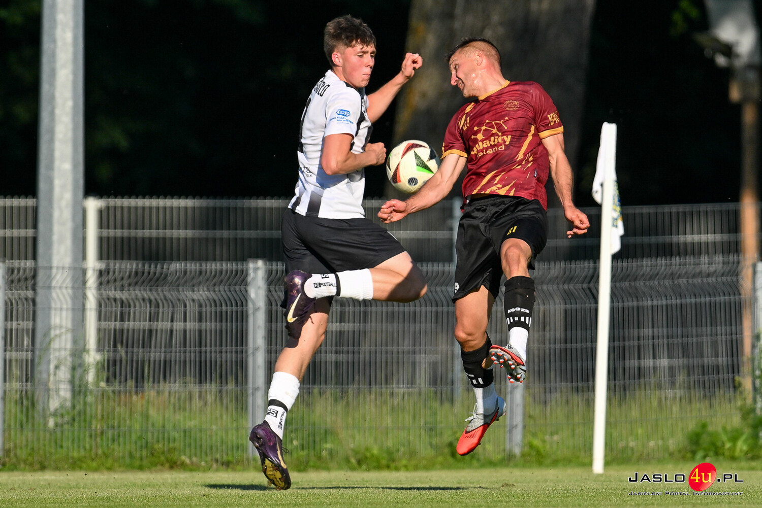 Ostoja Kołaczyce - Czarni Jasło II 0:2