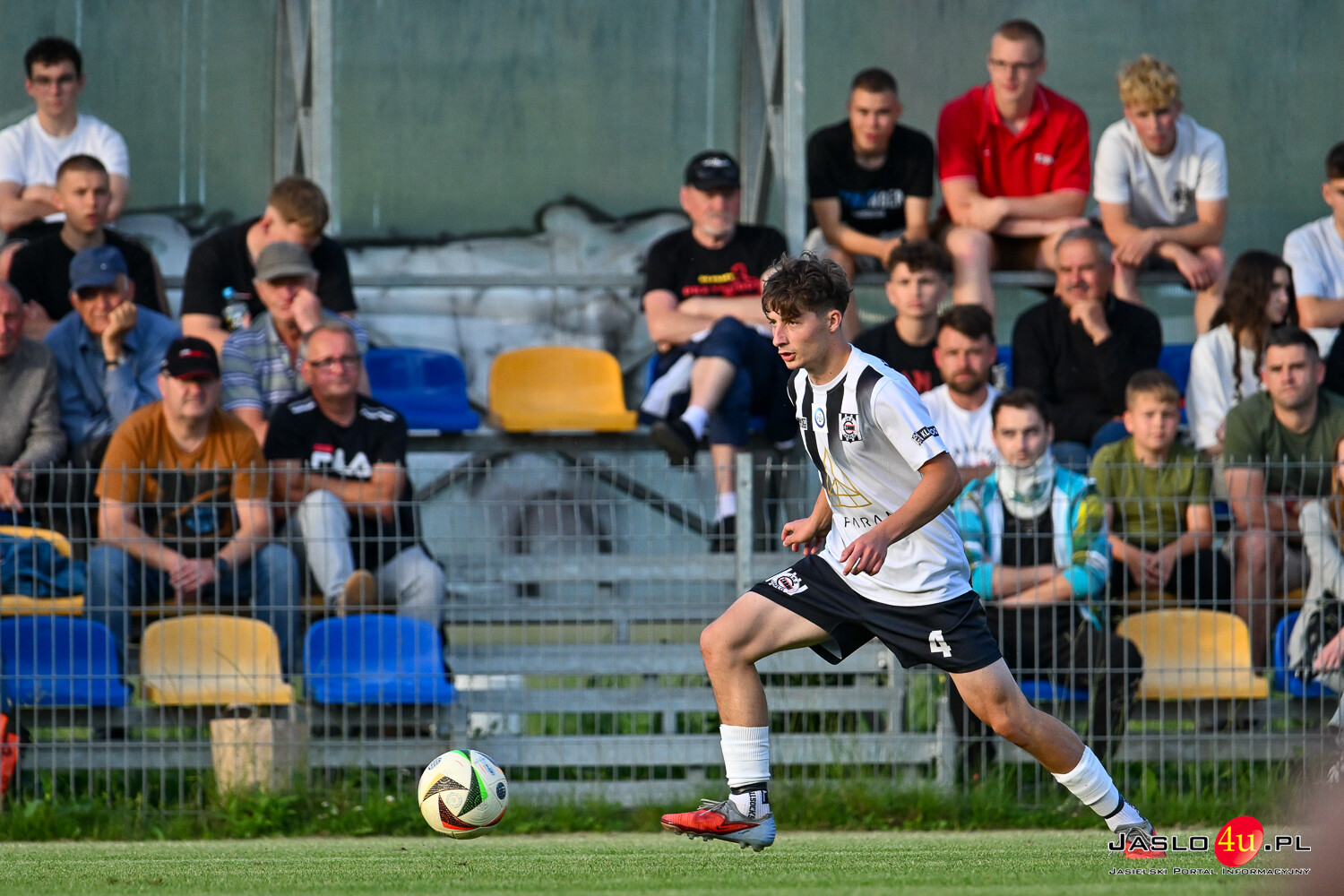 Ostoja Kołaczyce - Czarni Jasło II 0:2