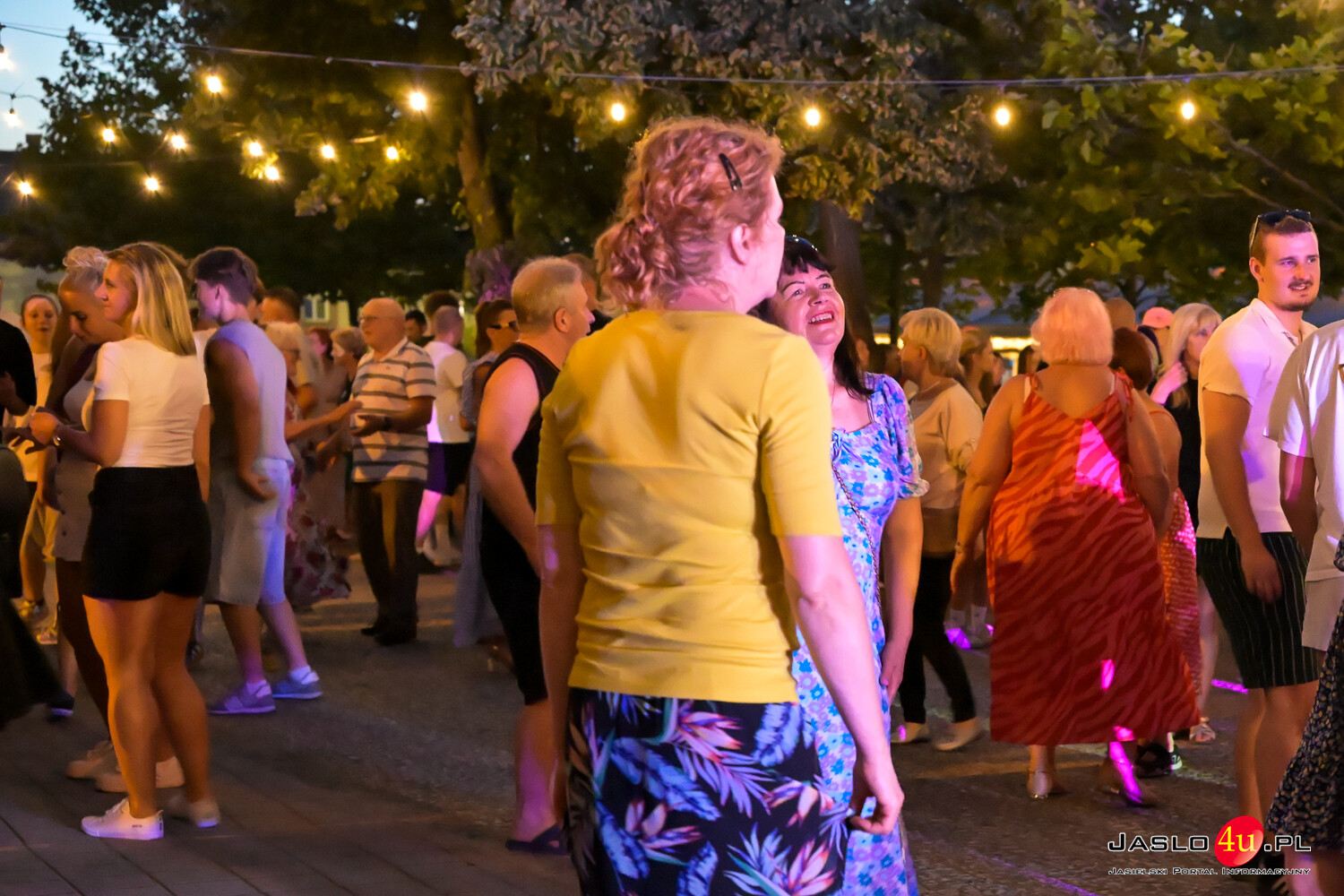 Pierwsza wakacyjna potańcówka - Jasło 2026
