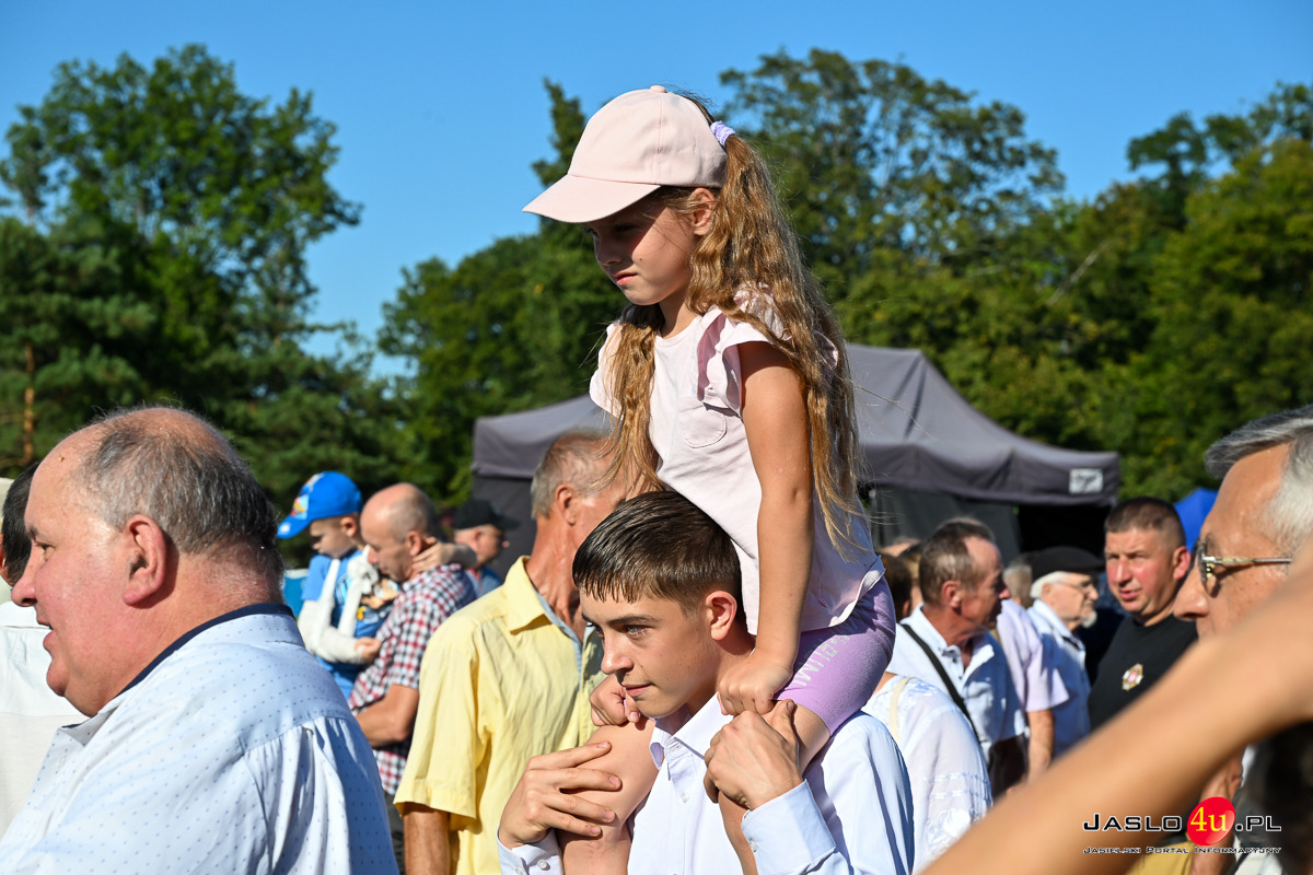 Dożynki Gminy Dębowiec w Cieklinie