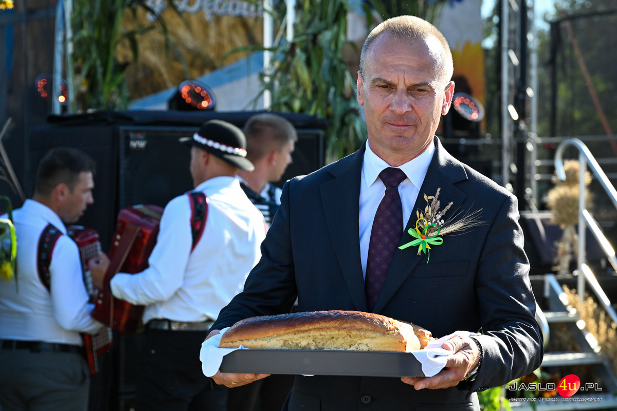 Dożynki Gminy Dębowiec w Cieklinie