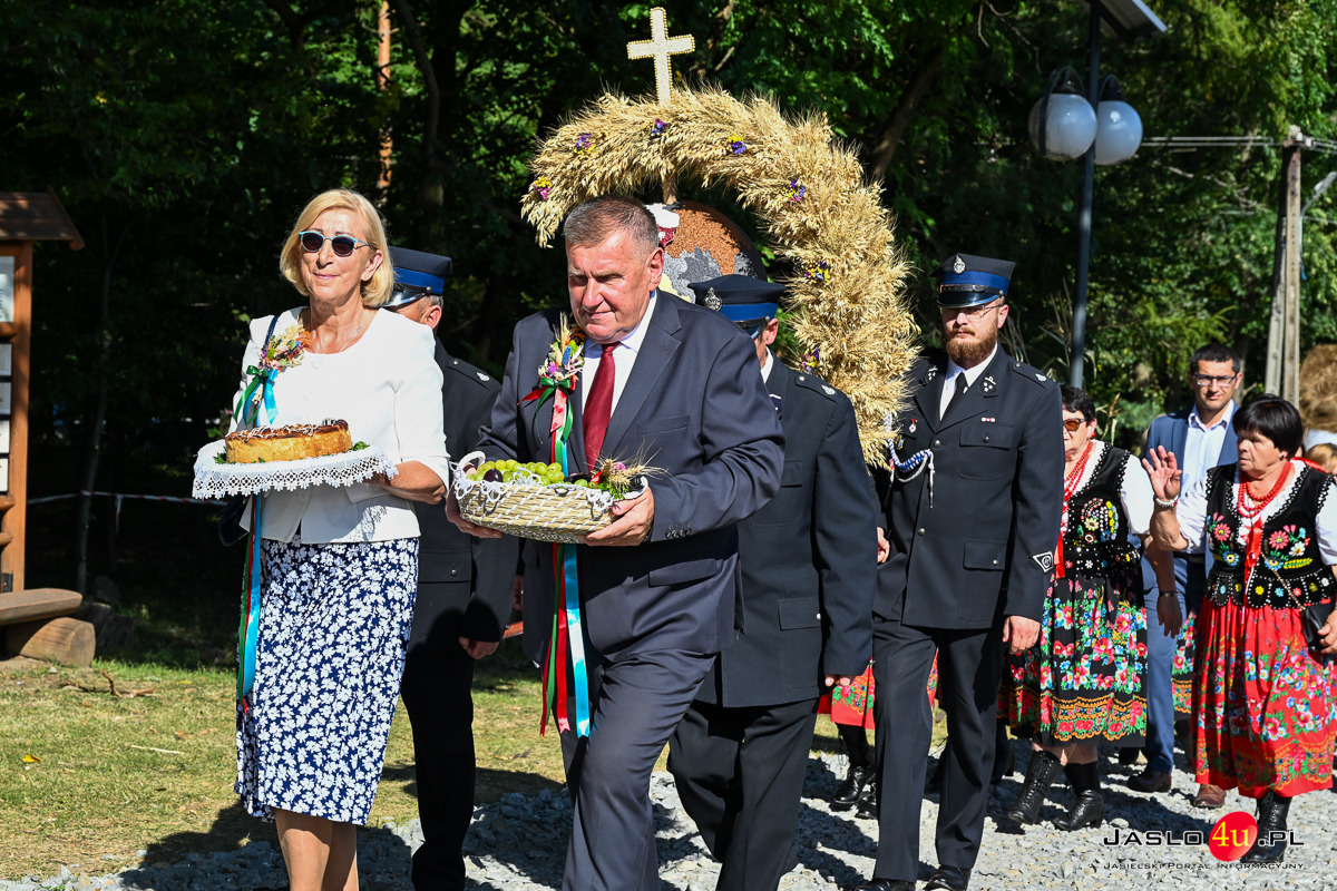 Dożynki Gminy Dębowiec w Cieklinie