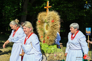 Dożynki Gminy Dębowiec w Cieklinie