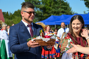 Dożynki Gminy Dębowiec w Cieklinie