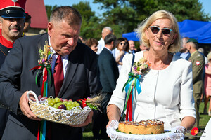 Dożynki Gminy Dębowiec w Cieklinie