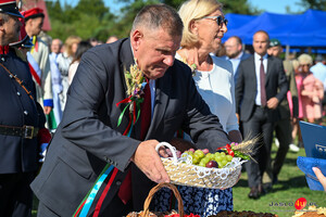 Dożynki Gminy Dębowiec w Cieklinie