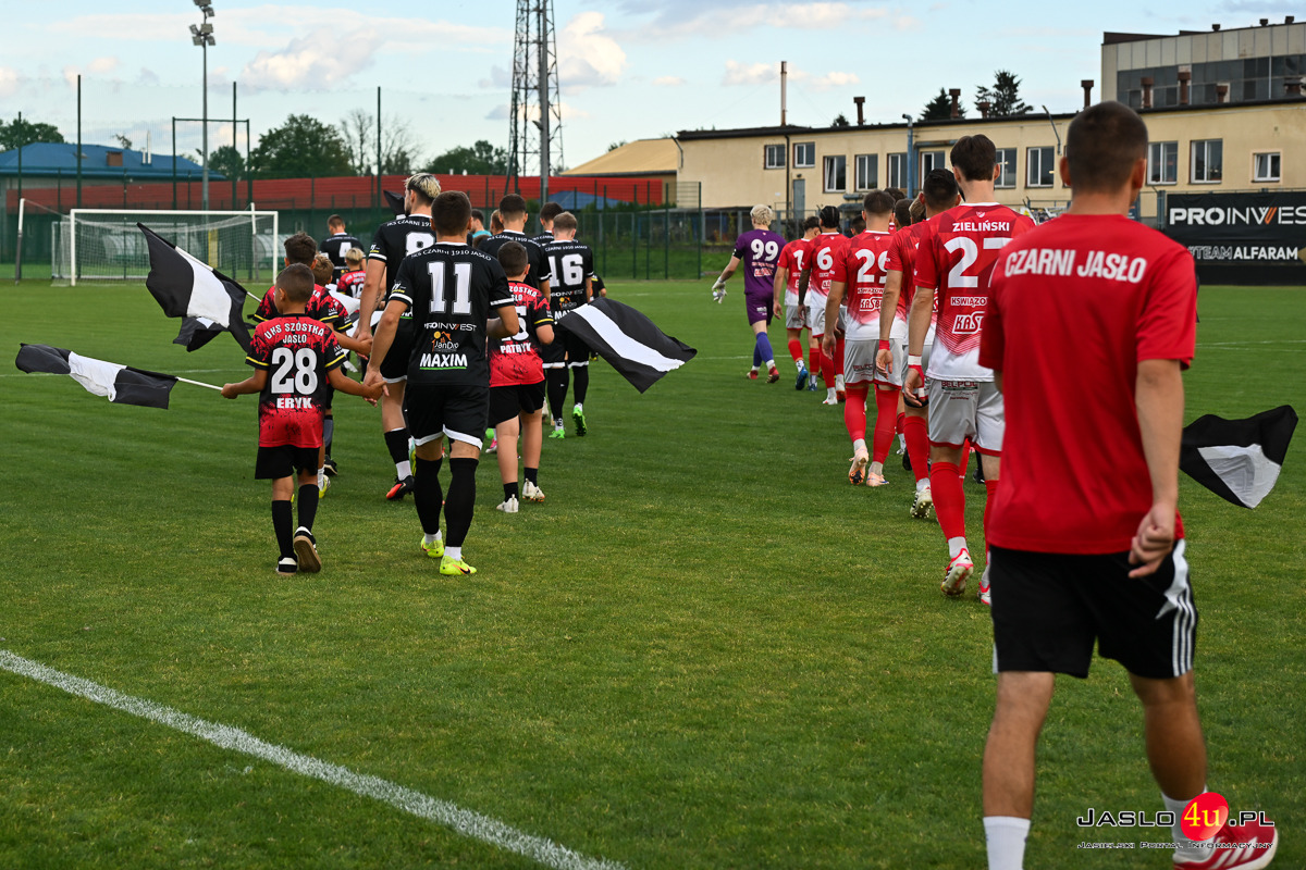 JKS Czarni Jasło - KS Wiązownica 1:3