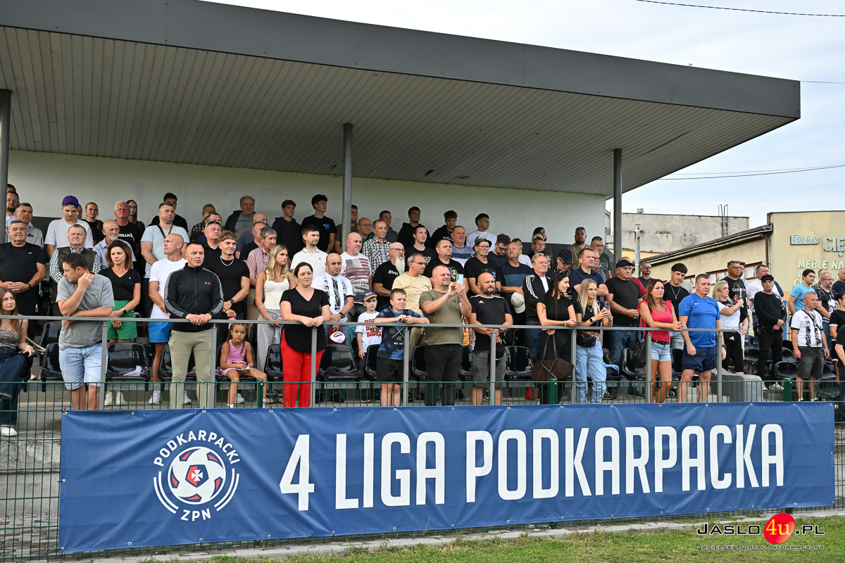 JKS Czarni Jasło - KS Wiązownica 1:3