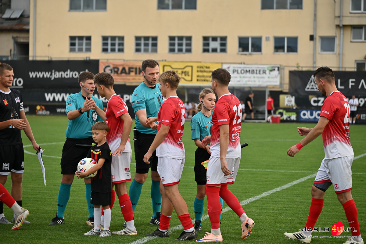 JKS Czarni Jasło - KS Wiązownica 1:3