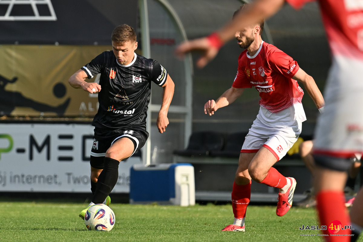 JKS Czarni Jasło - KS Wiązownica 1:3