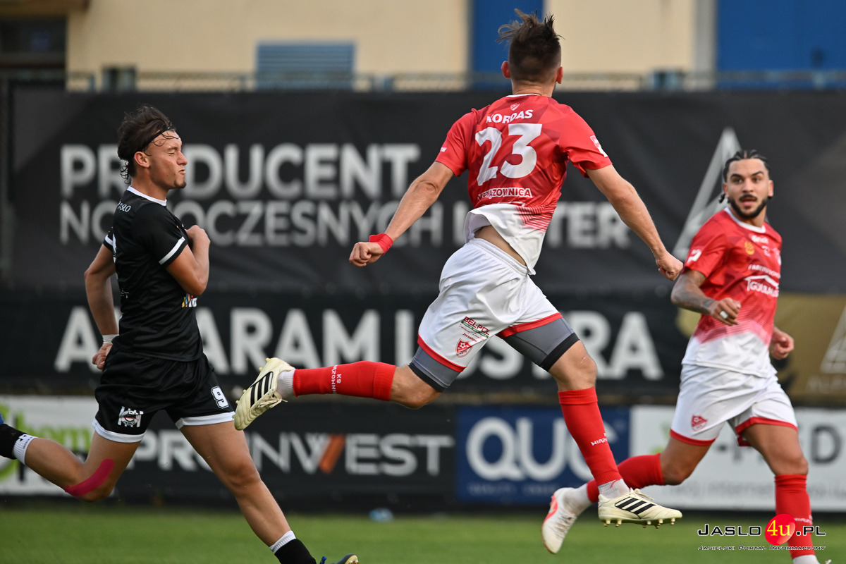 JKS Czarni Jasło - KS Wiązownica 1:3