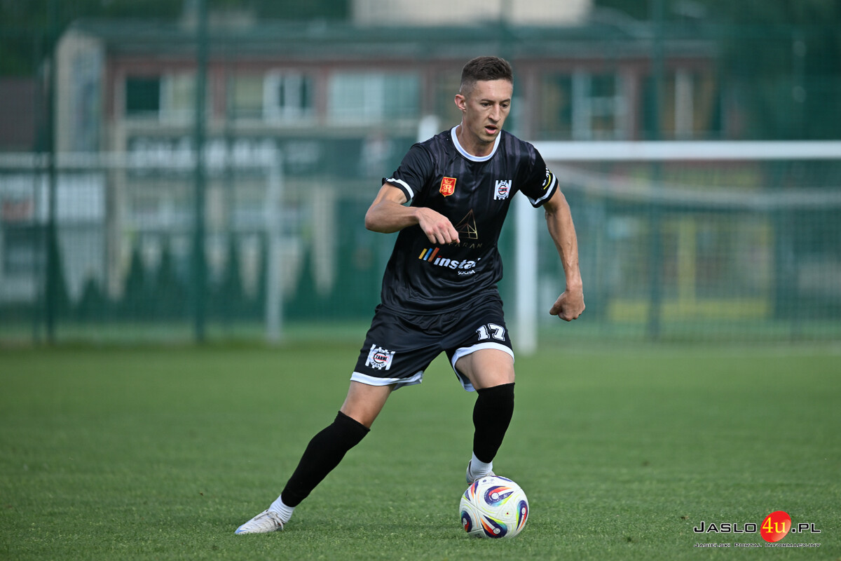 JKS Czarni Jasło - Legion Pilzno 2:1