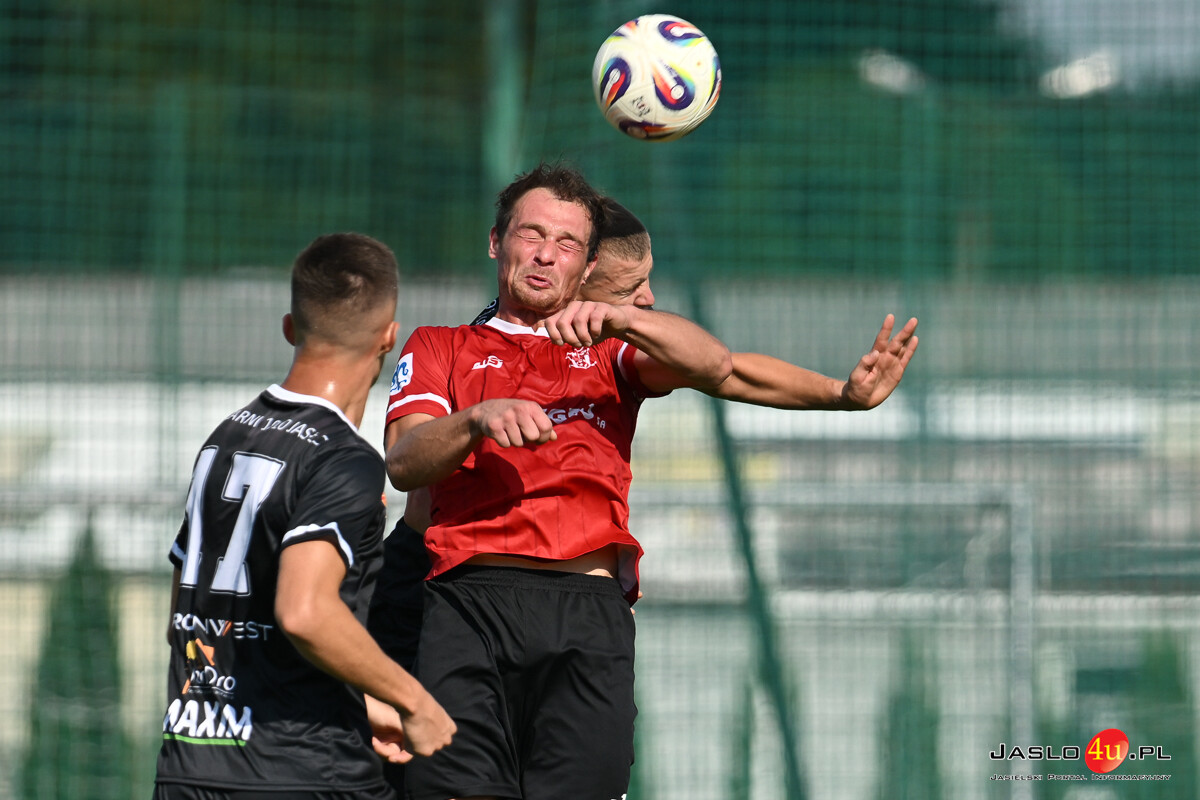 JKS Czarni Jasło - Legion Pilzno 2:1
