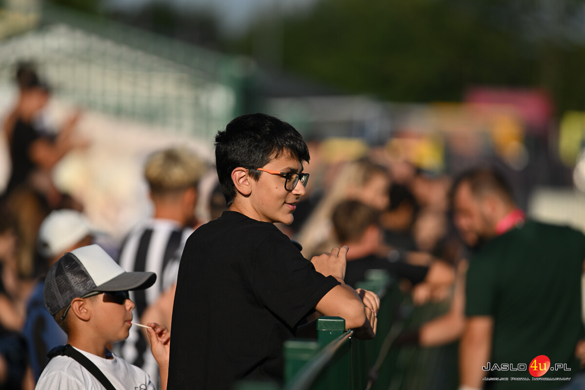 JKS Czarni Jasło - Legion Pilzno 2:1