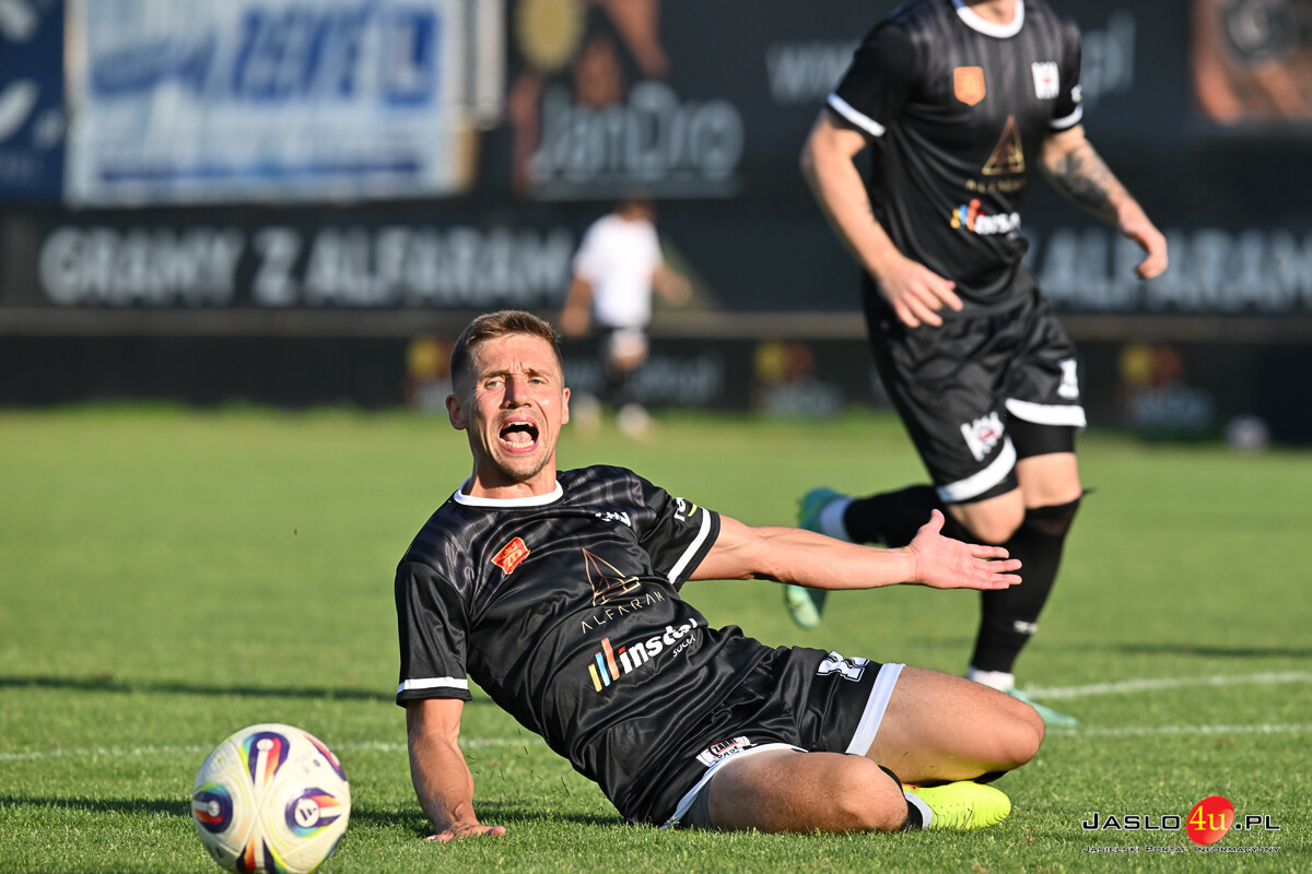 JKS Czarni Jasło - Legion Pilzno 2:1