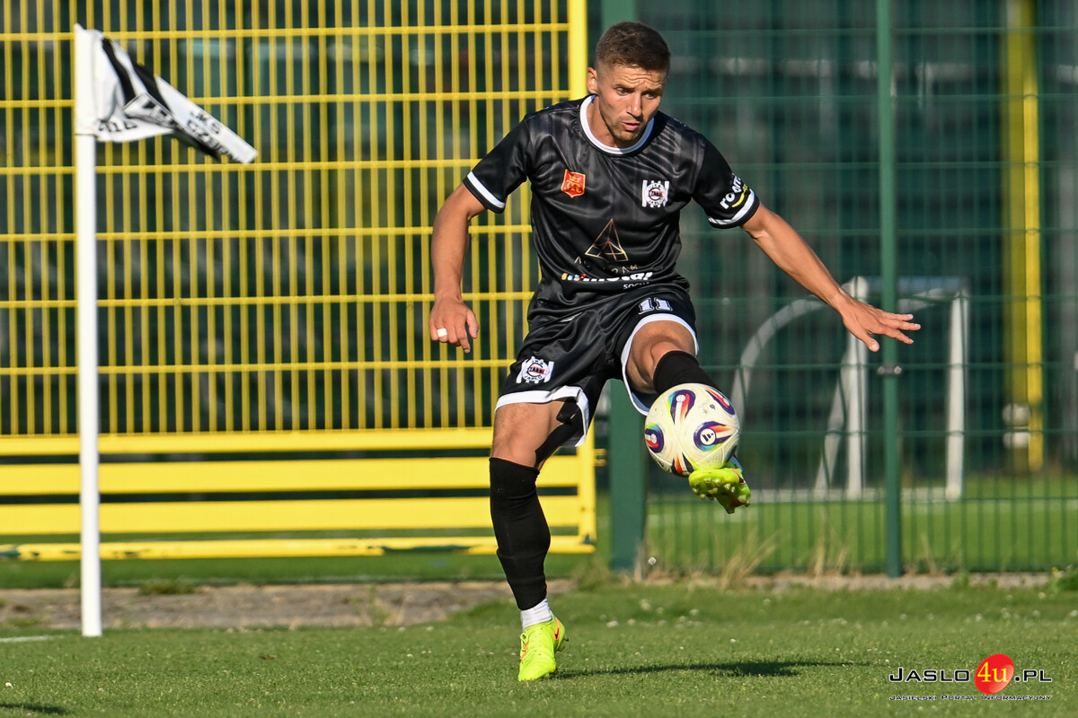 JKS Czarni Jasło - Legion Pilzno 2:1
