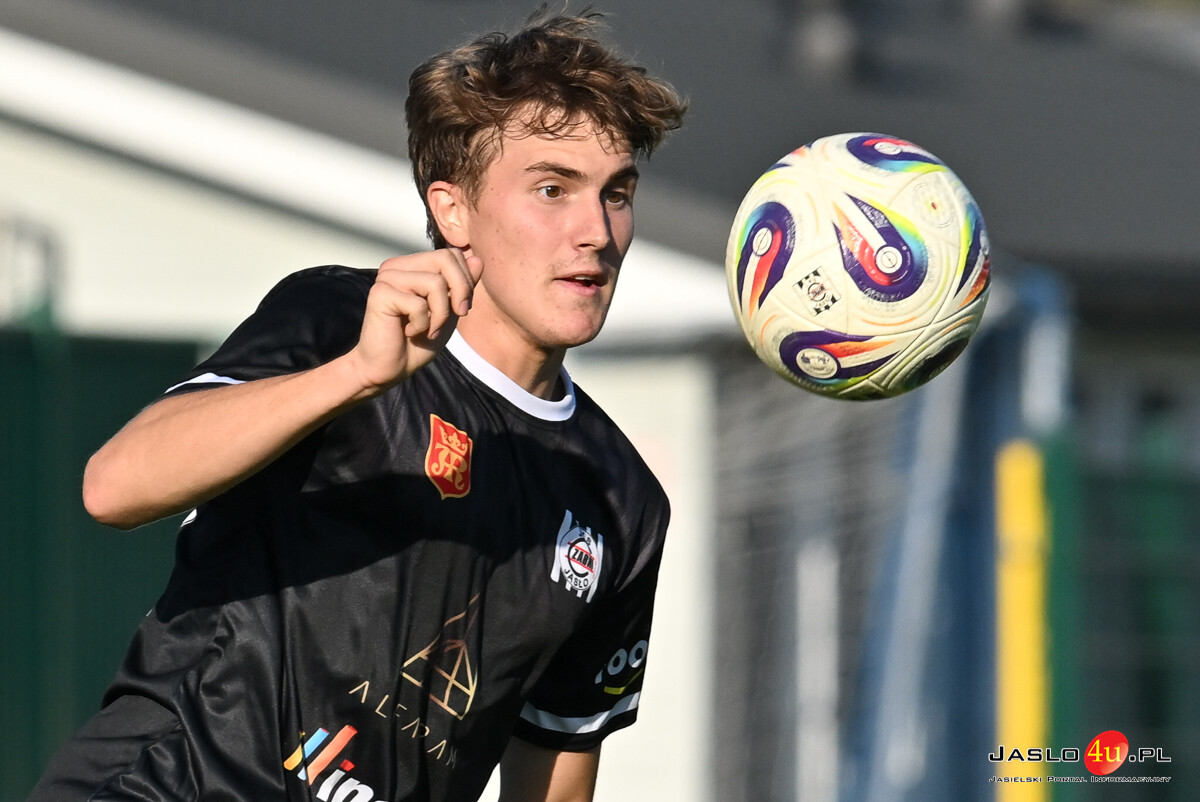 JKS Czarni Jasło - Legion Pilzno 2:1