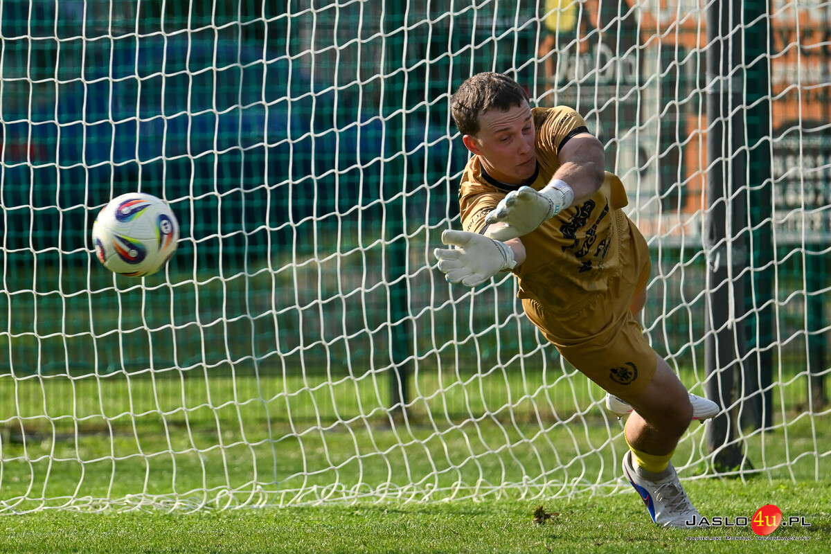 JKS Czarni Jasło - Legion Pilzno 2:1