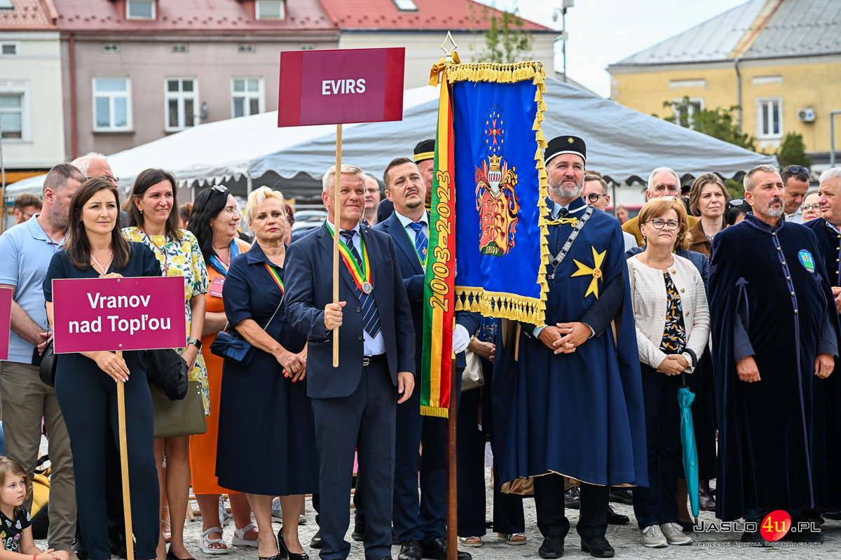 Korowód winiarzy i oficjalne otwarcie Dni Wina