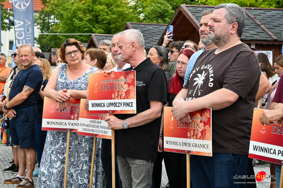 Korowód winiarzy i oficjalne otwarcie Dni Wina