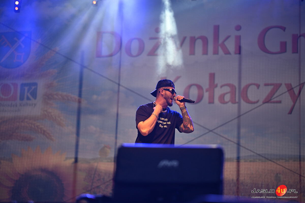 Łobuzy na dożynkach w Kołaczycach