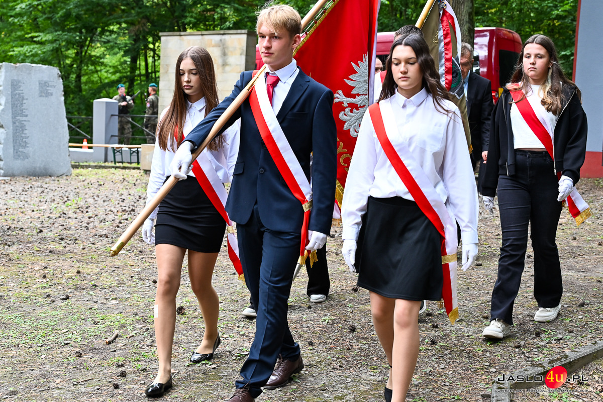 Obchody 87. Rocznicy wybuchu II Wojny Światowej - Las Warzycki