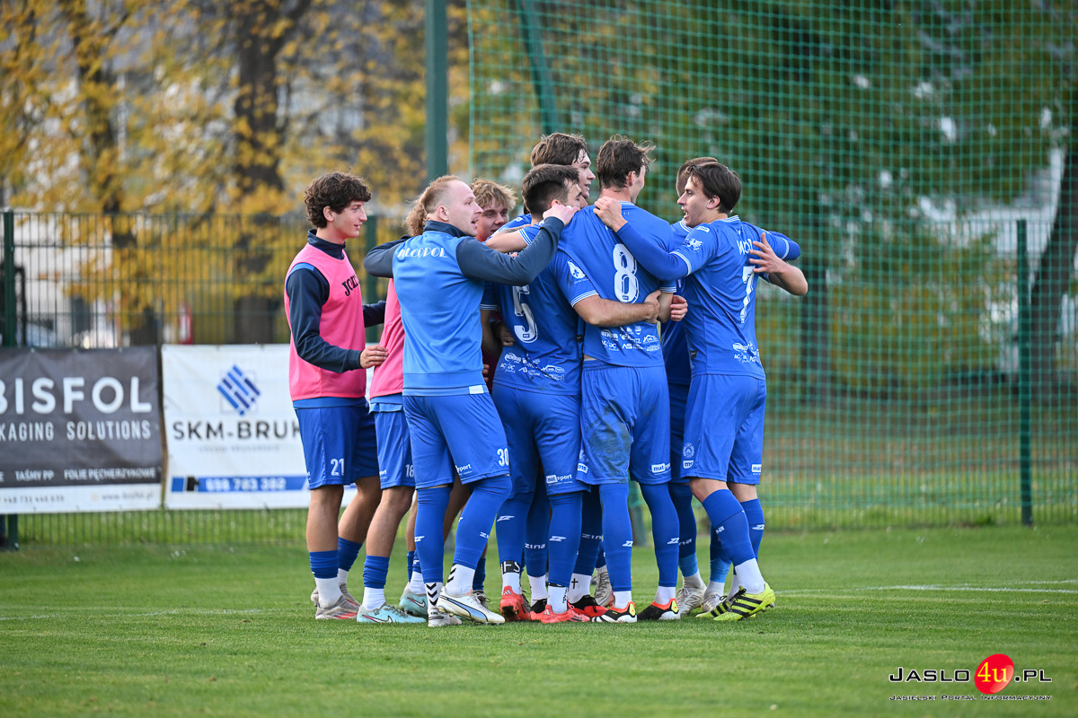 JKS Czarni Jasło - Igloopol Dębica 1:2