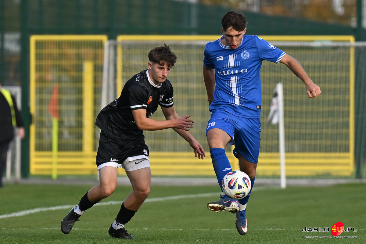 JKS Czarni Jasło - Igloopol Dębica 1:2